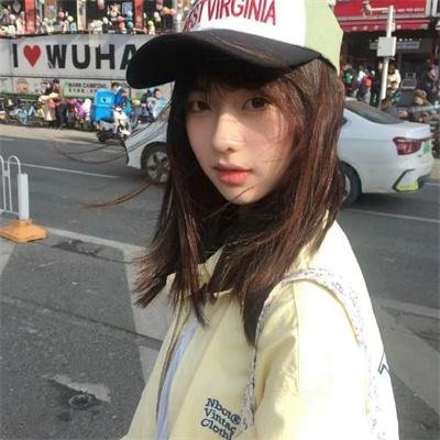 女皇陵下的风流娘们
